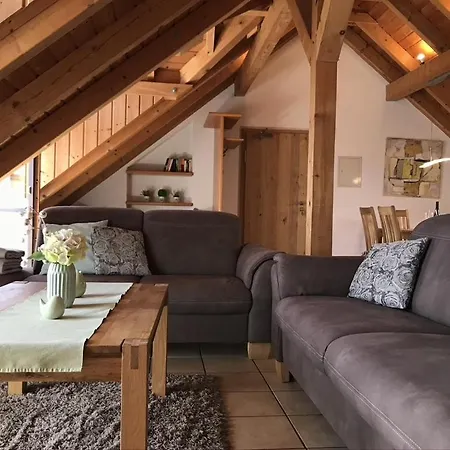 Вилла Ferienweingut Peter Stuebinger Лайнсвайлер Экстерьер фото